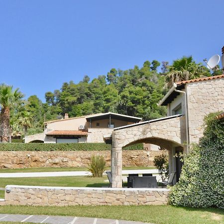 Stigmes Villas & Suites Nea Skioni Exteriör bild