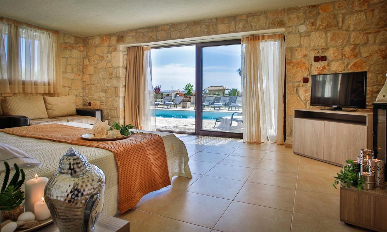 Stigmes Villas & Suites Nea Skioni Exteriör bild