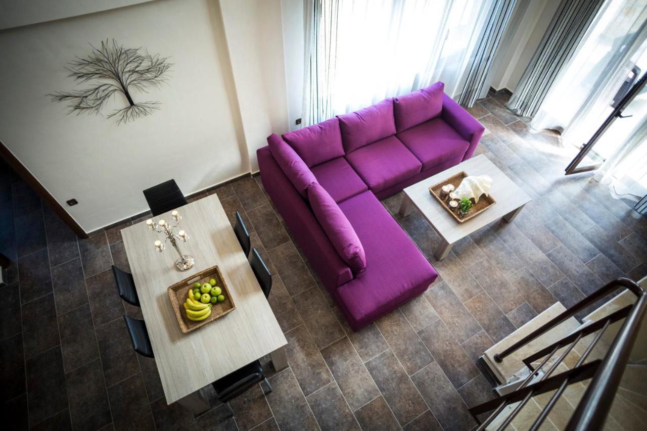 Stigmes Villas & Suites Nea Skioni Exteriör bild