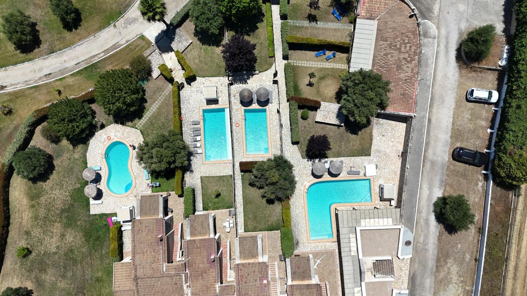 Stigmes Villas & Suites Nea Skioni Exteriör bild